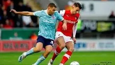 杨丞琳与李荣浩同席，共赏Lisa舞姿